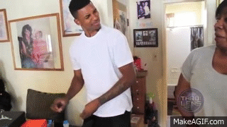 kXtf9T.gif