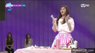 TWICE Funny Dance - TWICE Cute moment - TWICE Funny Moment P.2