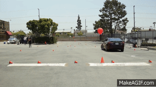 People Try A Drunk Driving Simulator