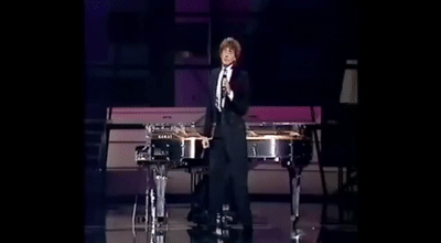 Barry Manilow tribute to Michael Jackson on Make a GIF