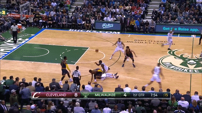 giannis free throw dunk
