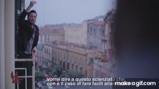 E Arrivat O Scinziat On Make A Gif