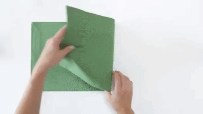 Christmas Tree Napkin Fold on Make a GIF Christmas Tree Napkin Fold on Make a GIF