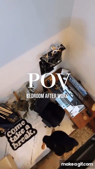 Kondisi kamar yang sesungguhnya. 👾💨 —————— ... on Make a GIF