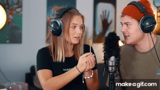2 BEKLOPPTE VERSUCHEN ASMR (Sexy Edition) mit Julia Beautx Joey's