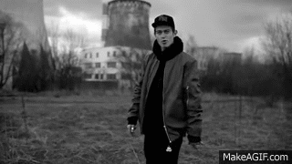 Кравц Feat. Каспийский Груз - "Не Знать Их" On Make A GIF