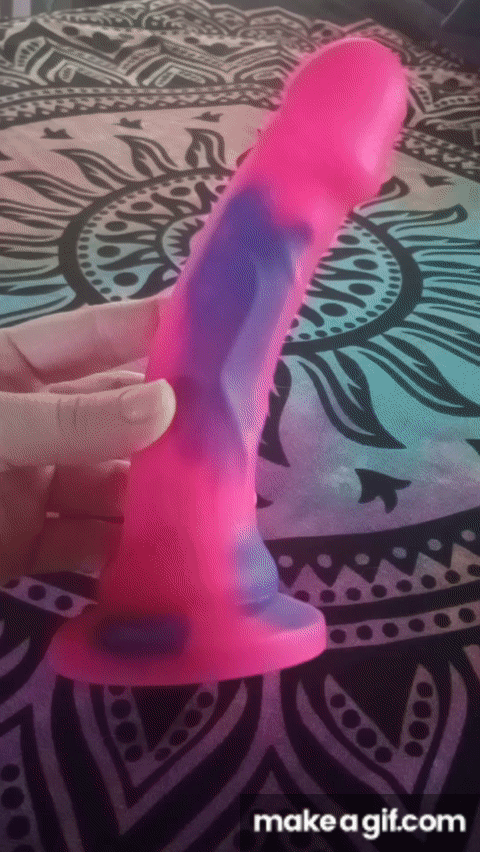 Lifelike-Lover-Luxe-Realistic-Multicolored-Silicone-Dildo-Video1 on Make a  GIF