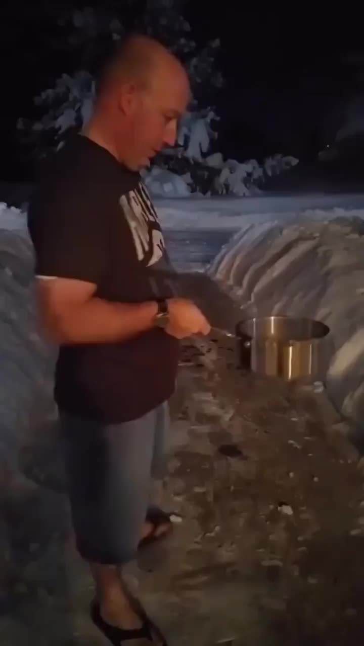 Throwing boiling water in cold weather on Make a GIF
