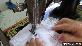 Maquina de Costura Antiga ELGIN - Funcionando! on Make a GIF