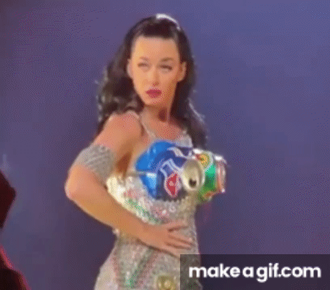 https://i.makeagif.com/media/11-15-2022/lzruPd.gif