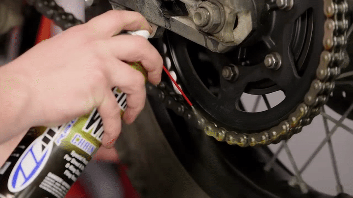 How to clean and lube a motorcycle chain - RevZilla