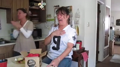 Baby Surprise First Time Grandma On Make A Gif Baby Surprise First Time Grandma On Make A Gif