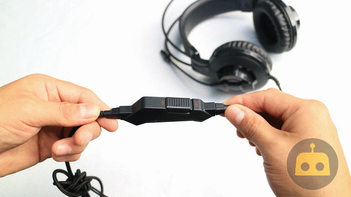 Tt eSports Knucker Headset mic controler