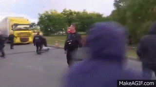 XybwM4.gif