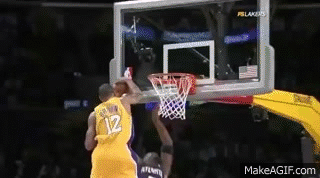 12 years ago, Shannon Brown's block left the Lakers bench in awe 😮