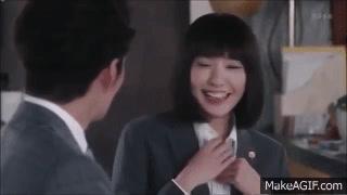 リーガルハイ 黛真知子が羽生を誘惑 On Make A Gif