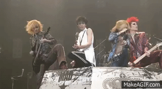 Dir En Grey - Rettou Gekishin Angya Final 2003 5 Ugly Kingdom live