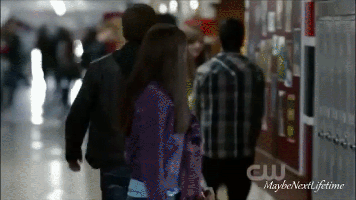 the vampire diaries 1x1