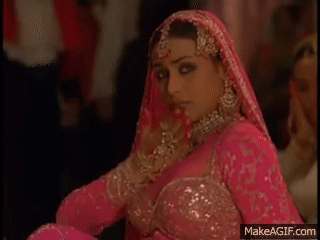 Rani Mukherjee. Main Vari Vari on Make a GIF