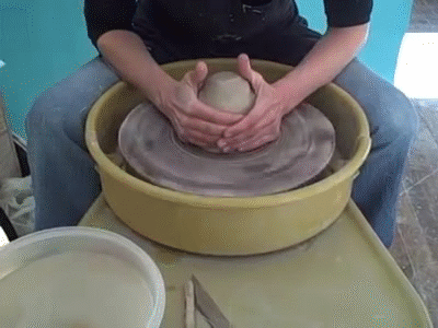 Ceramics for Beginners: Wheel Throwing - Throwing a Bowl with Emily Reason  