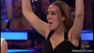 Mónica Naranjo flipada on Make a GIF