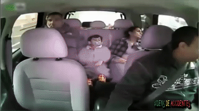 Accidentes en vivo con cámara adentro y afuera del auto on Make a GIF