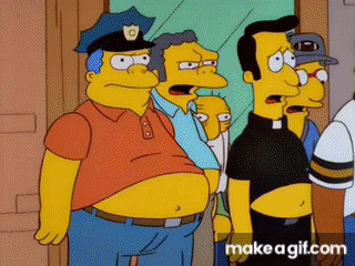 S10E12 - Springfield on Tour - The Bus to the Super Bowl on Make a GIF