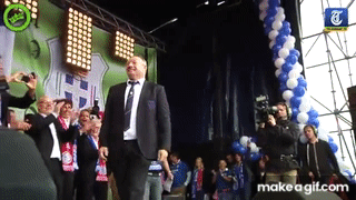 N9jUzz.gif