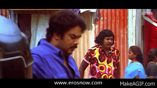 Sundar C harasses Vadivelu - Nagaram on Make a GIF