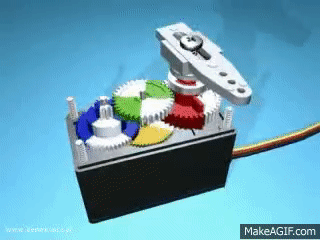 How do servos work / Jak działa serwo? / Fonctionnement du servomoteur ...