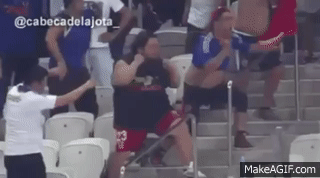 qTYiUC.gif