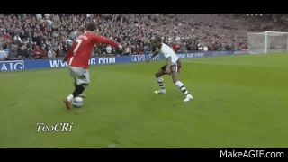 Cristiano Ronaldo ▻ Skills Show ▻ Manchester United on Make a GIF