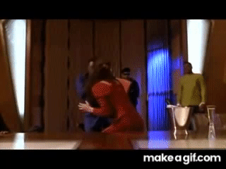 xUskgH.gif