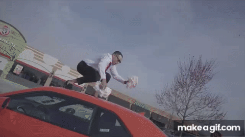 4MDZqu.gif