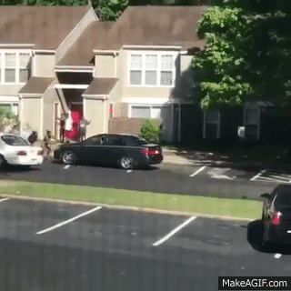 An Argument Turned GTA Style Fight In The Hood Had People Getting Ran ...