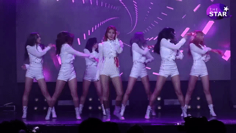 DREAMCATCHER, 'YOU AND I' STAGE SHOWCASE (CHOREOGRAPHY, 드림캐쳐, 유앤아이, Escape  the ERA) on Make a GIF