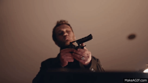 Бассейндегі тамаша брюнетканың порно фотолары Араның есегіндегі екі әтеш