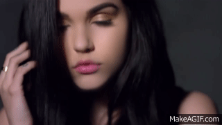 Maggie Lindemann - Pretty Girl [Official Music Video] on Make a GIF