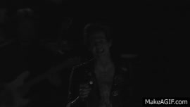 The Neighbourhood - Daddy Issues on Make a GIF