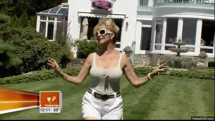 Kathie Lee Gifford ~ Today 2009 09 02) on Make a GIF