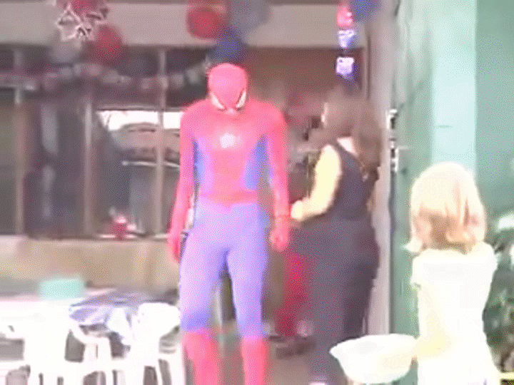 La Caída de spiderman Versión corta (original) HD-1080. on Make a GIF