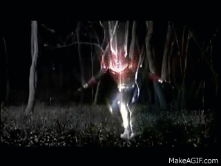 仮面ライダークウガ 黒の金のクウガ On Make A Gif
