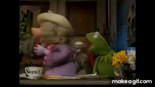 muppets miss piggy karate chop