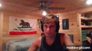 2MxOlI.gif