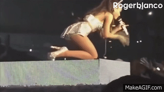 Ariana Grande Hot Butt