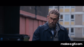 04ELo-.gif