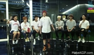 V App Eng Sub Run Bts Live In Thailand Intro On Make A Gif V App Eng Sub Run Bts Live In Thailand Intro On Make A Gif