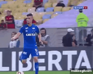 Doentes por Futebol - Egídio x Diego. on Make a GIF