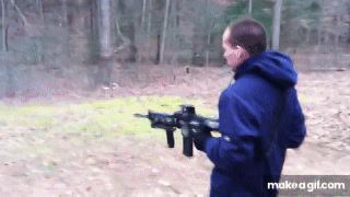 Dual Wield Ar15 And P90 On Make A Gif