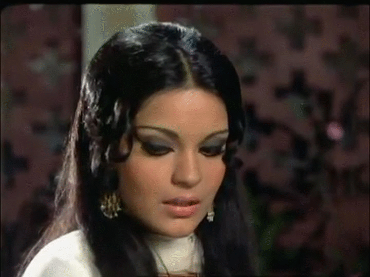 Ek Ajnabee Haseena Se - Ajnabee - Rajesh Khanna, Zeenat Aman - Superhit Bollywood Romantic Song on Make a GIF